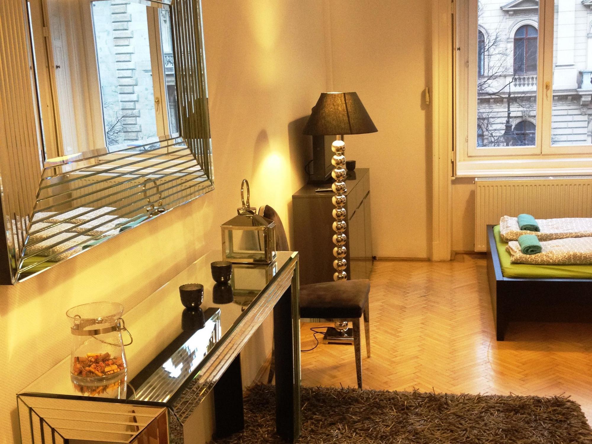 Play Apartments Budapest Ngoại thất bức ảnh