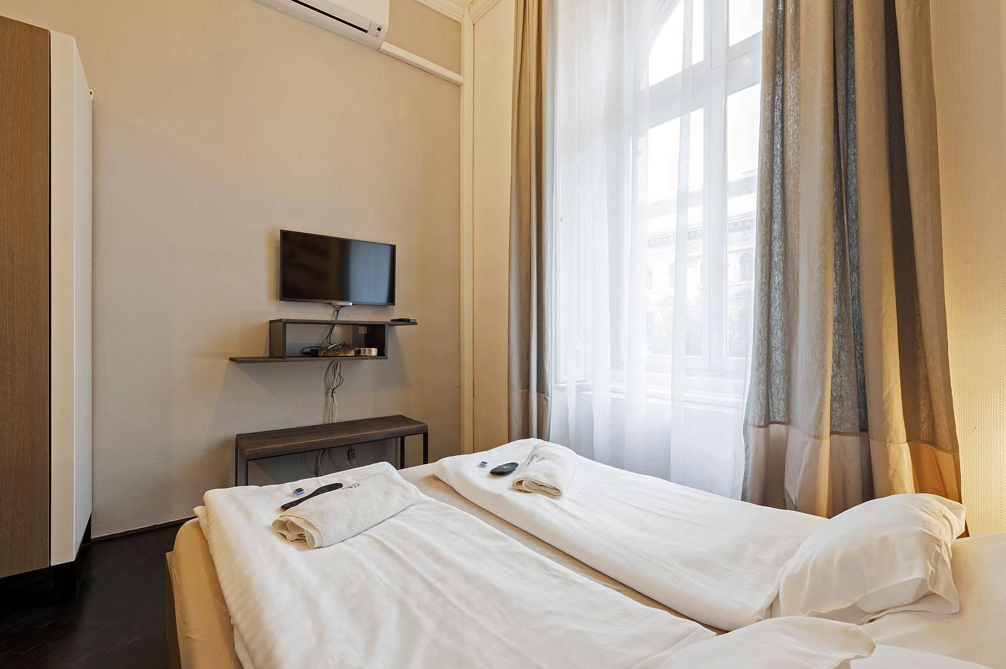 Play Apartments Budapest Ngoại thất bức ảnh