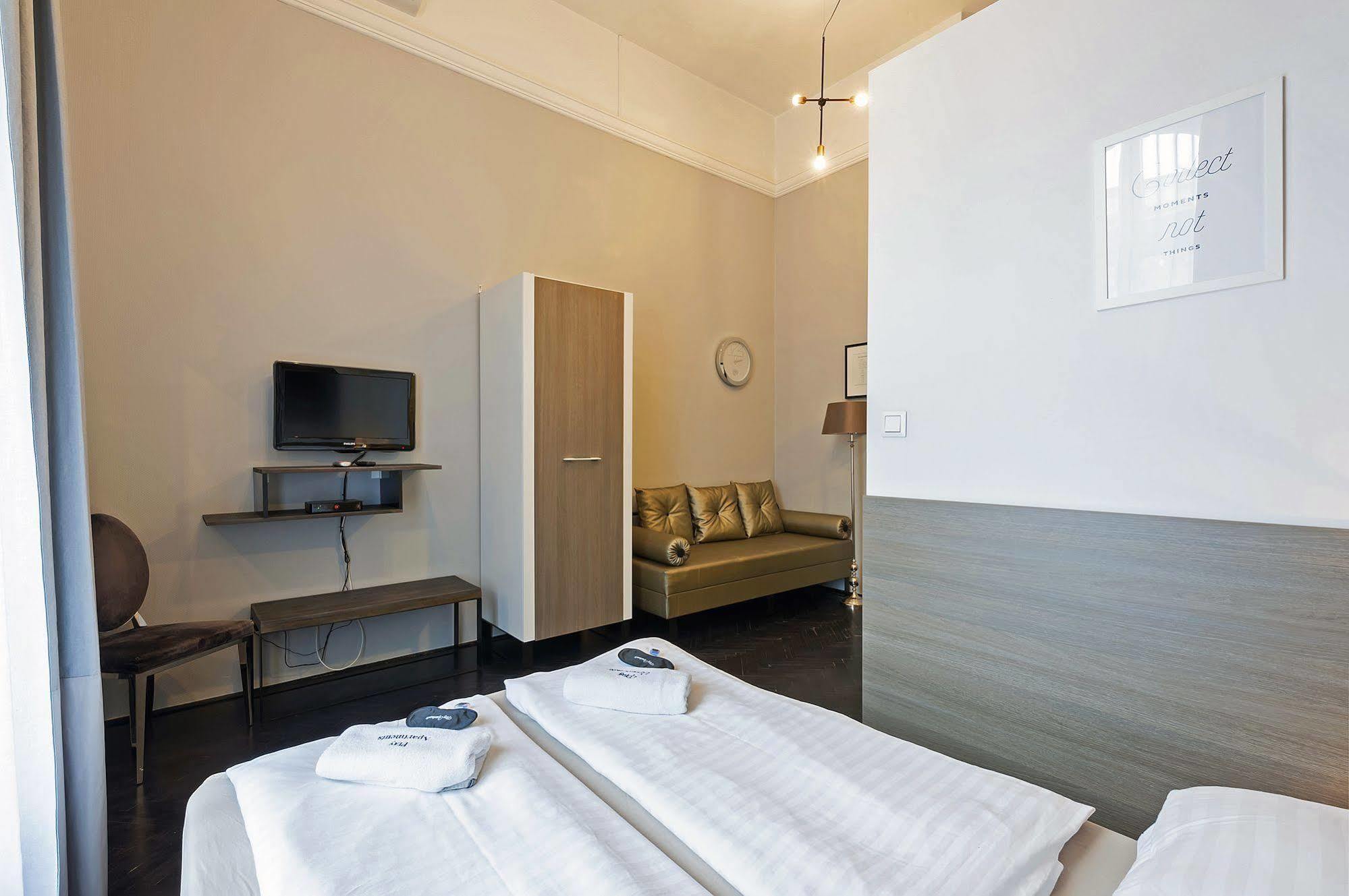 Play Apartments Budapest Ngoại thất bức ảnh